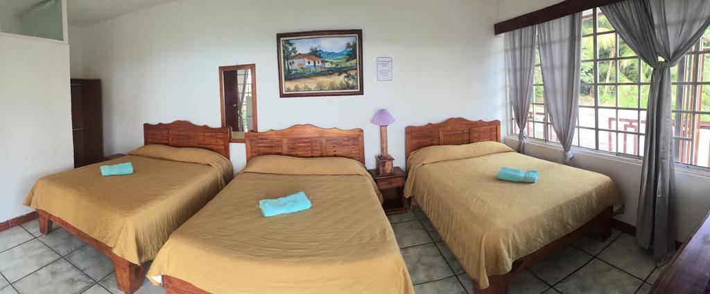 Hotel Coco Beach Manuel Antonio Exterior foto
