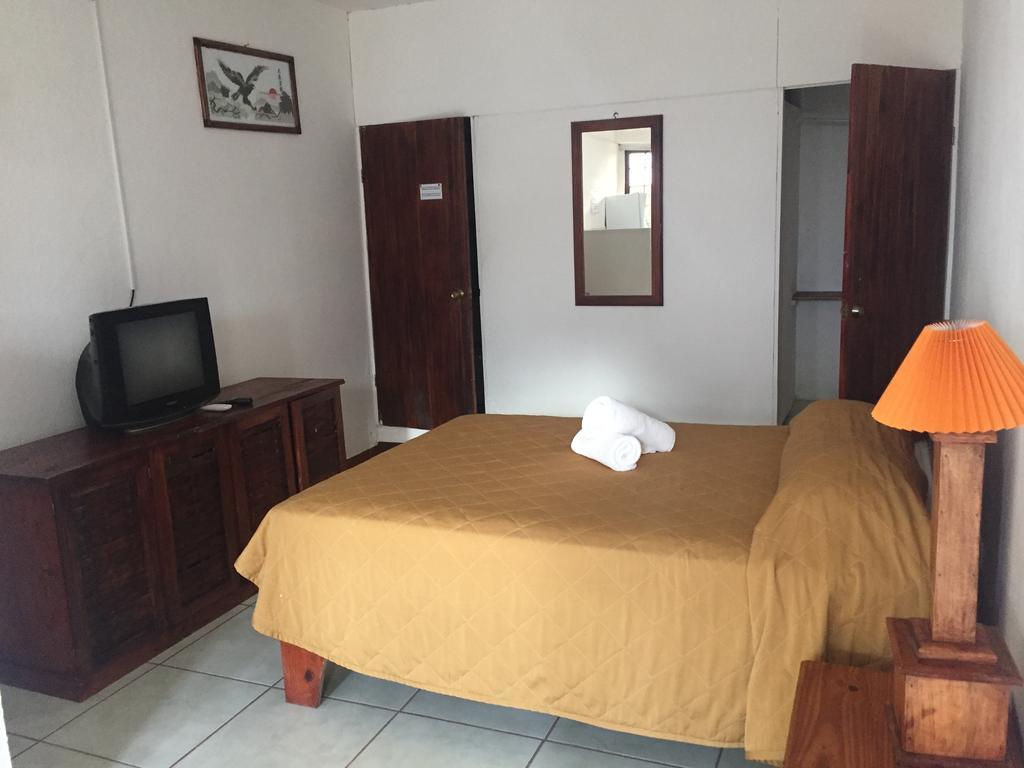 Hotel Coco Beach Manuel Antonio Exterior foto