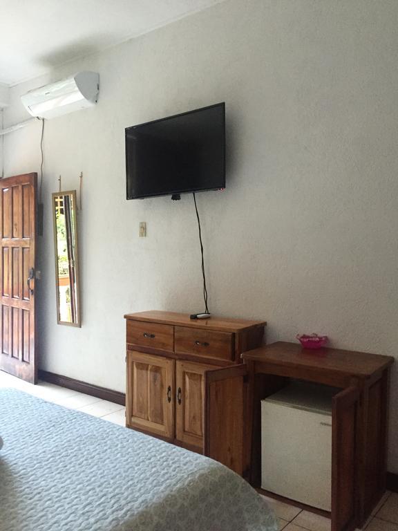 Hotel Coco Beach Manuel Antonio Exterior foto