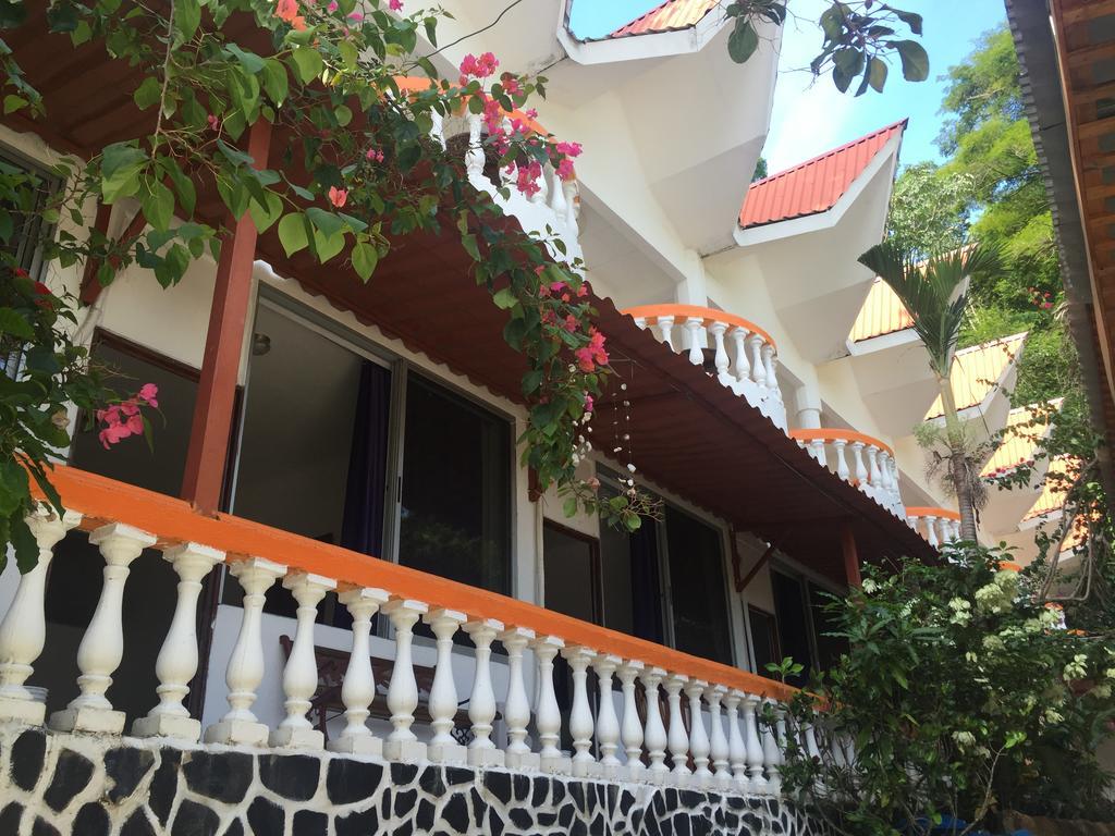 Hotel Coco Beach Manuel Antonio Exterior foto